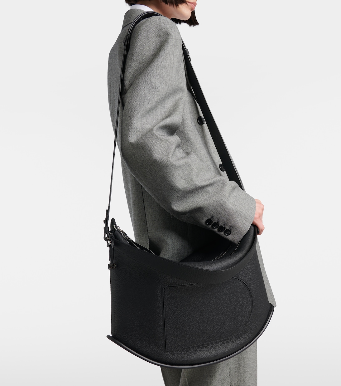 Schultertasche Pin Swing XL aus Leder | Delvaux