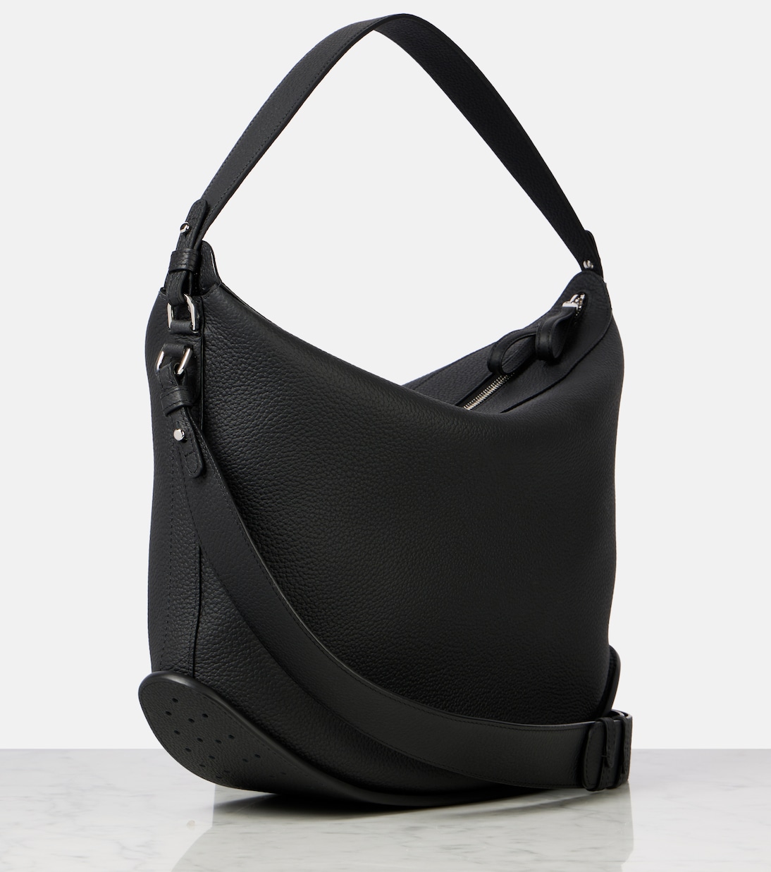 Schultertasche Pin Swing XL aus Leder | Delvaux