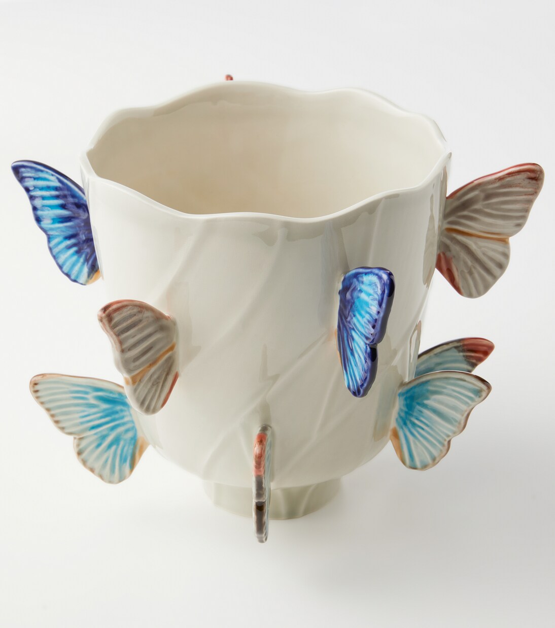 Cloudy Butterflies Small vase by Claudia Schiffer | Bordallo Pinheiro