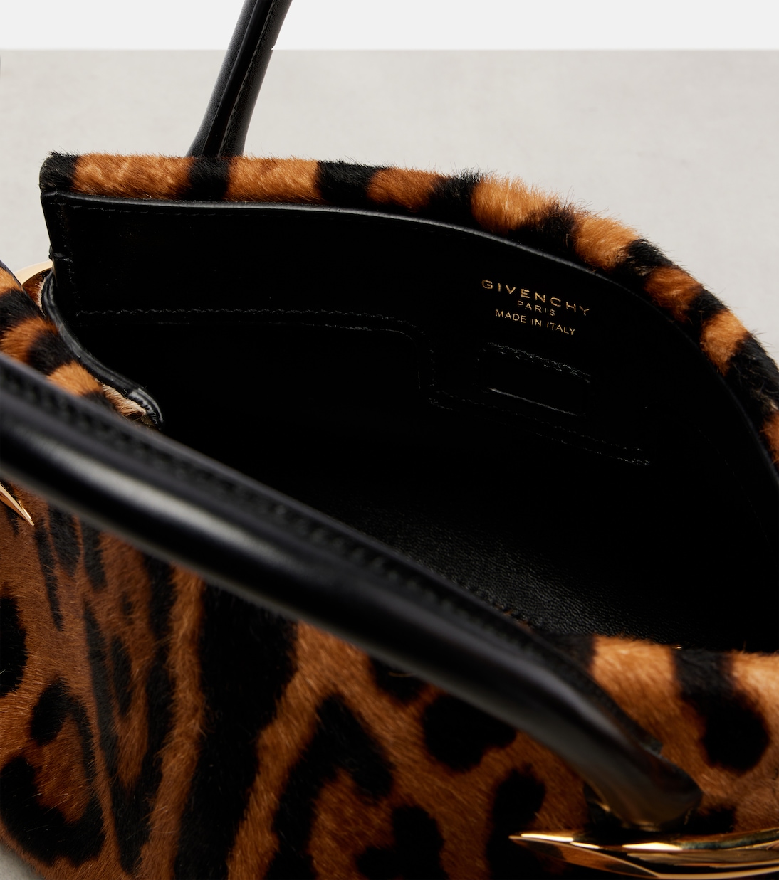 Schultertasche Pinch Mini aus Kalbshaar | Givenchy