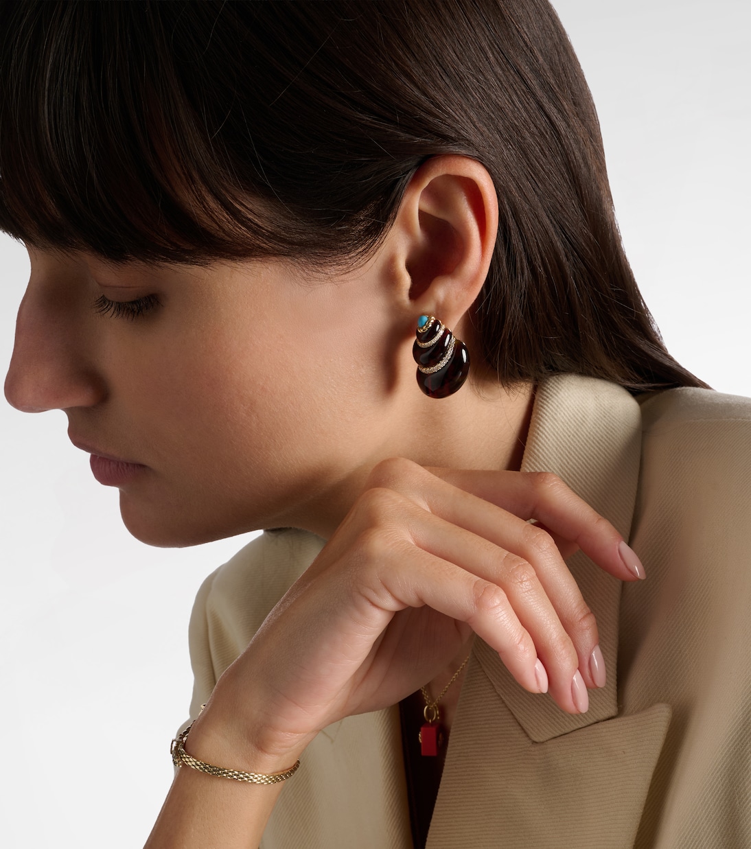 Coquillage 9kt gold earrings with diamonds and turquoise | Yvonne Léon