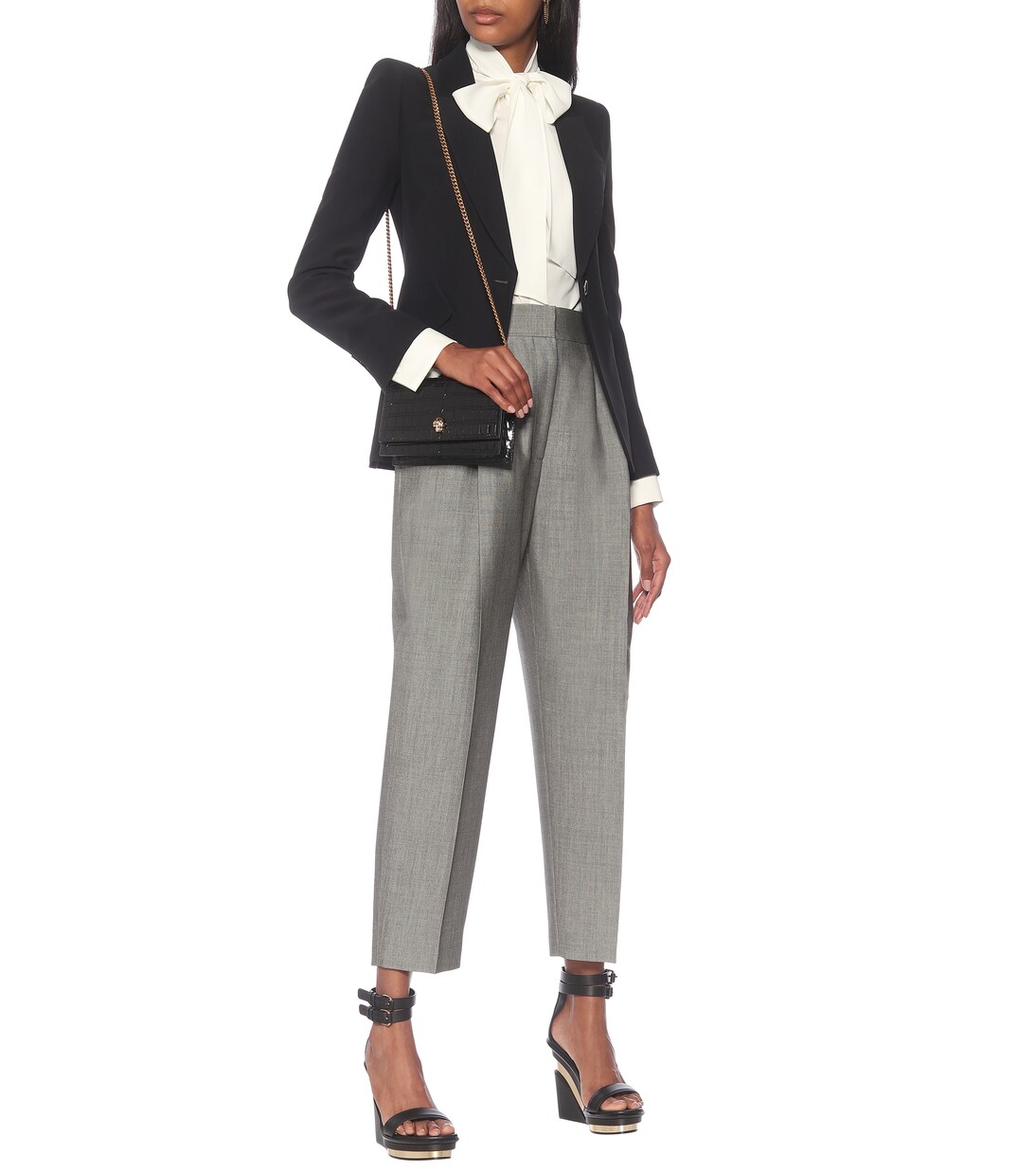 Skull Small leather crossbody bag | McQueen