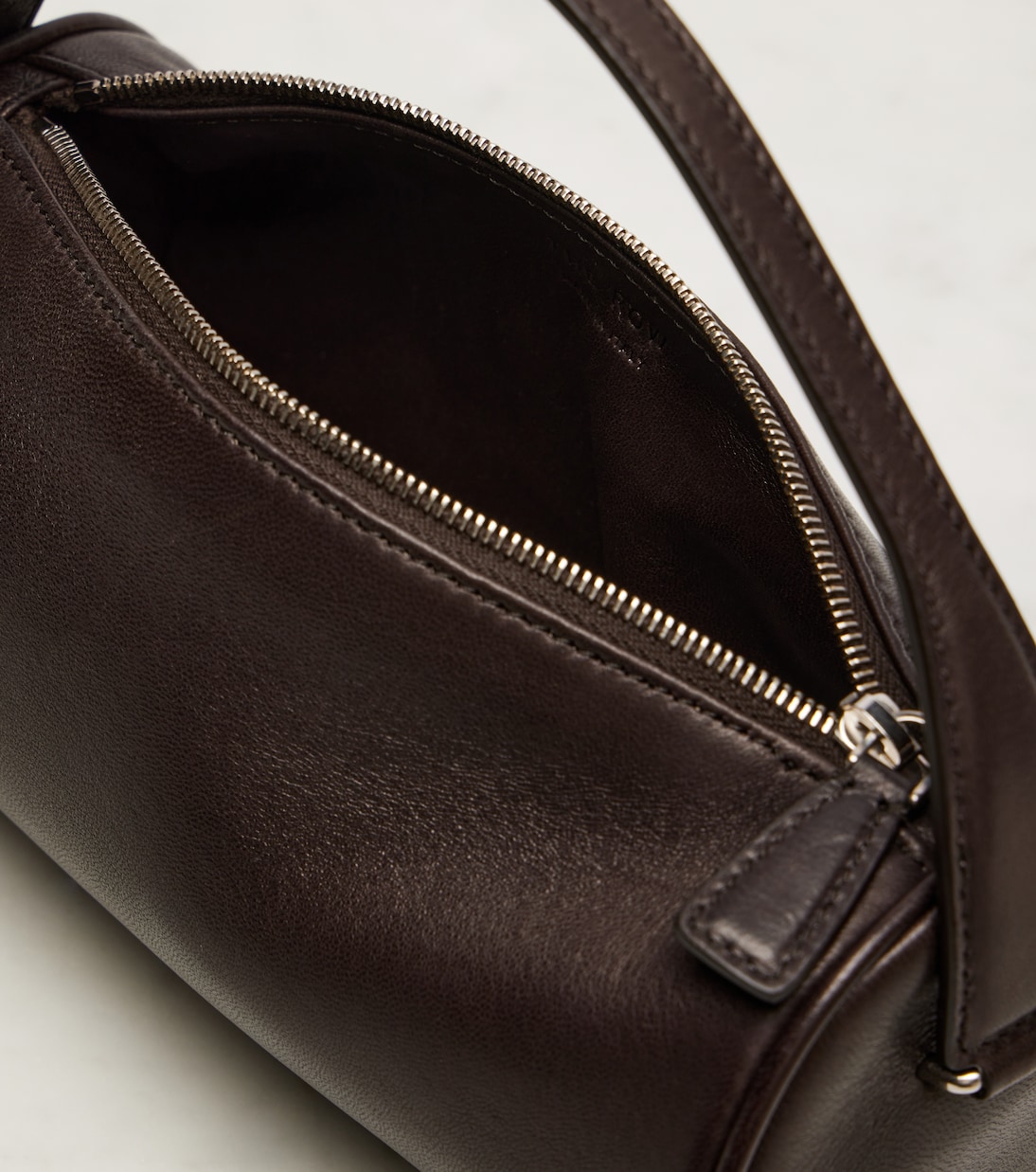 Tote Bag Round '90s aus Leder | The Row