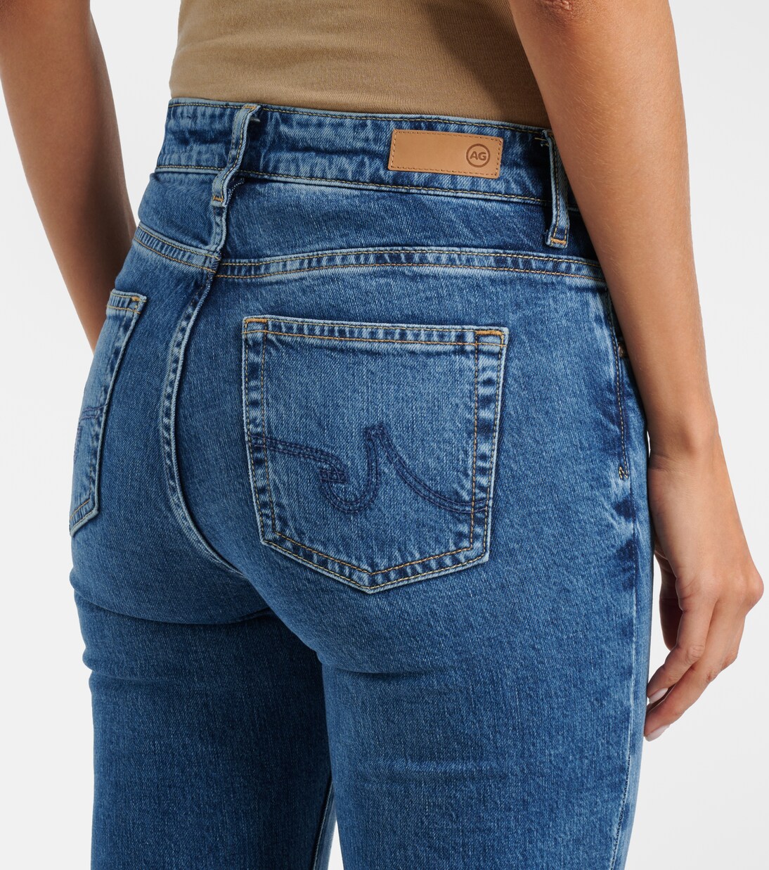 Mid-Rise Bootcut Jeans Sophie | AG Jeans