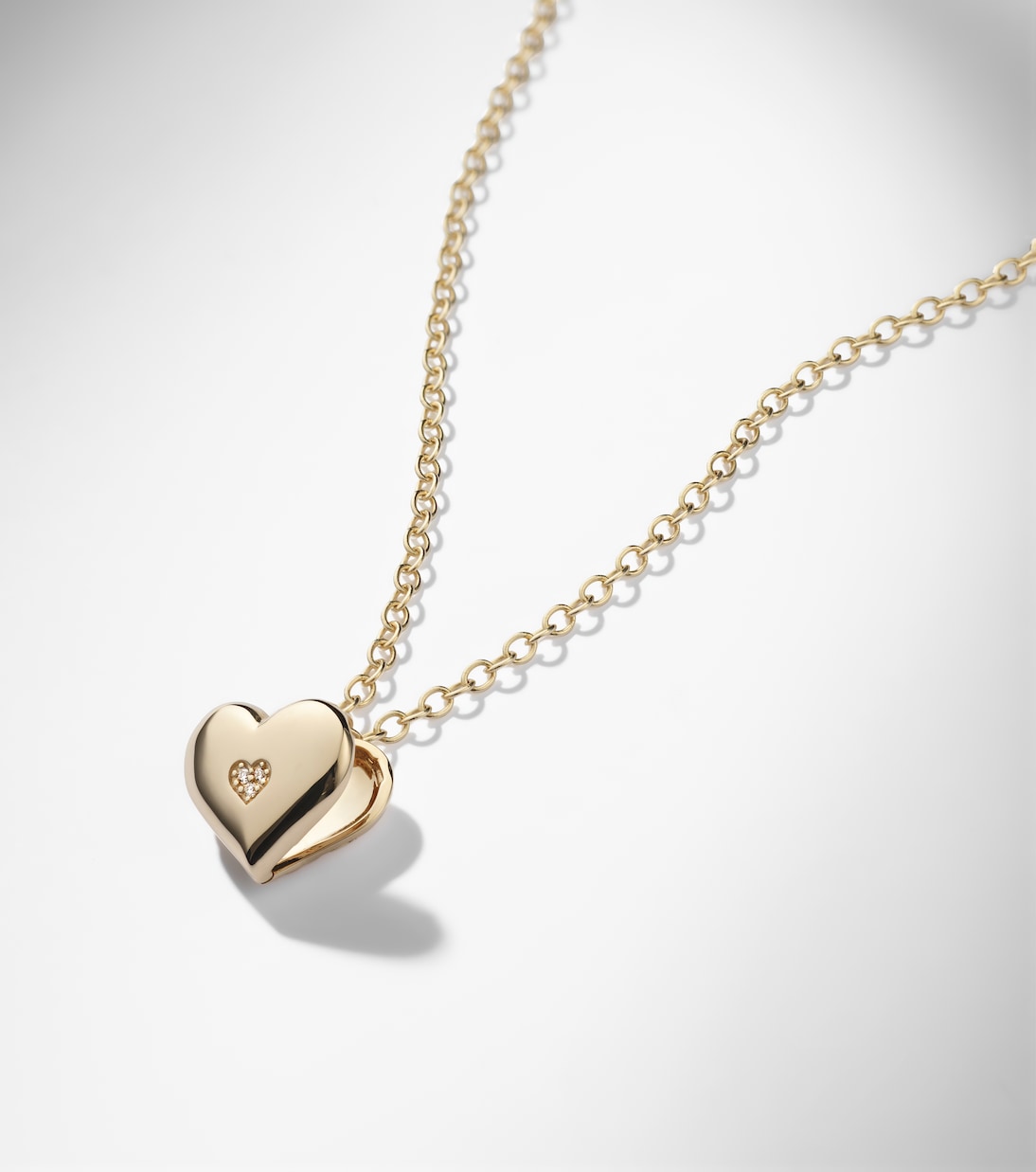 Wallpaper Heart 14kt gold pendant necklace with diamonds | Sydney Evan