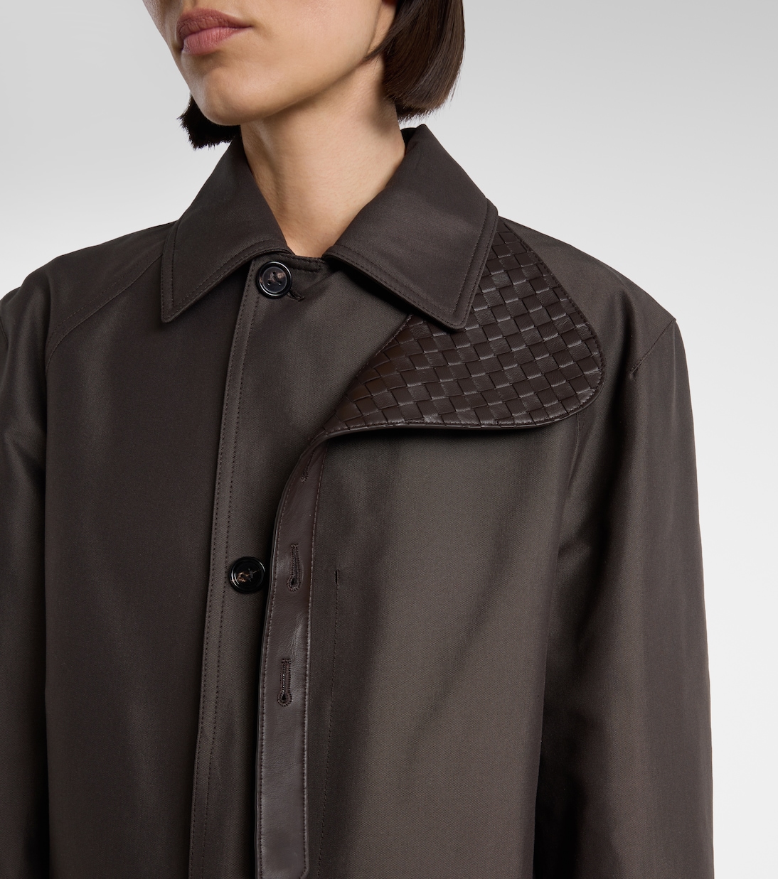 인트레치아토 레더 트리밍 트렌치 코트 | Bottega Veneta
