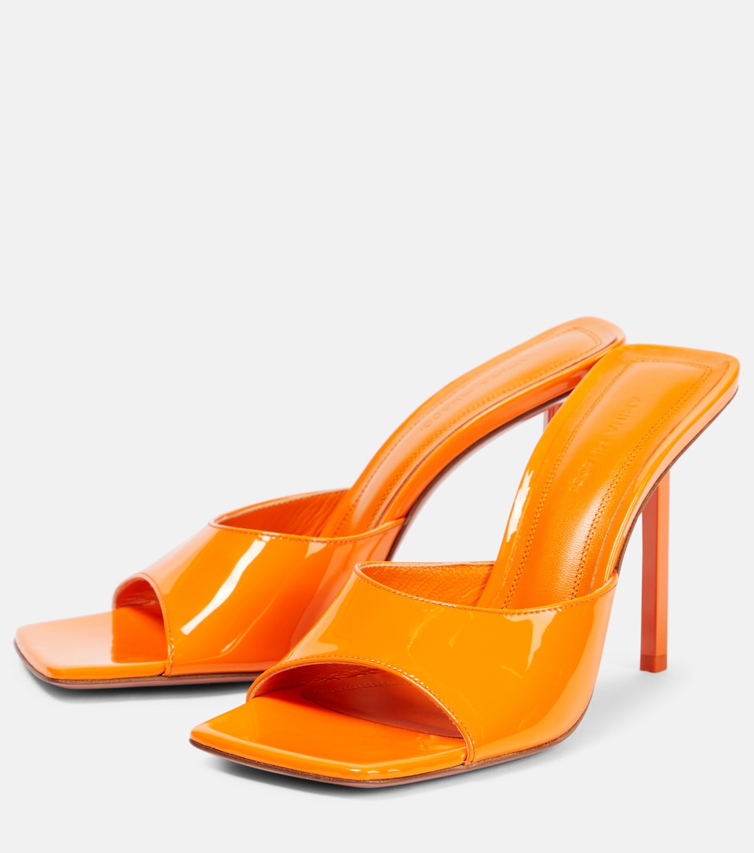 Pantoletten Laura aus Lackleder | Amina Muaddi