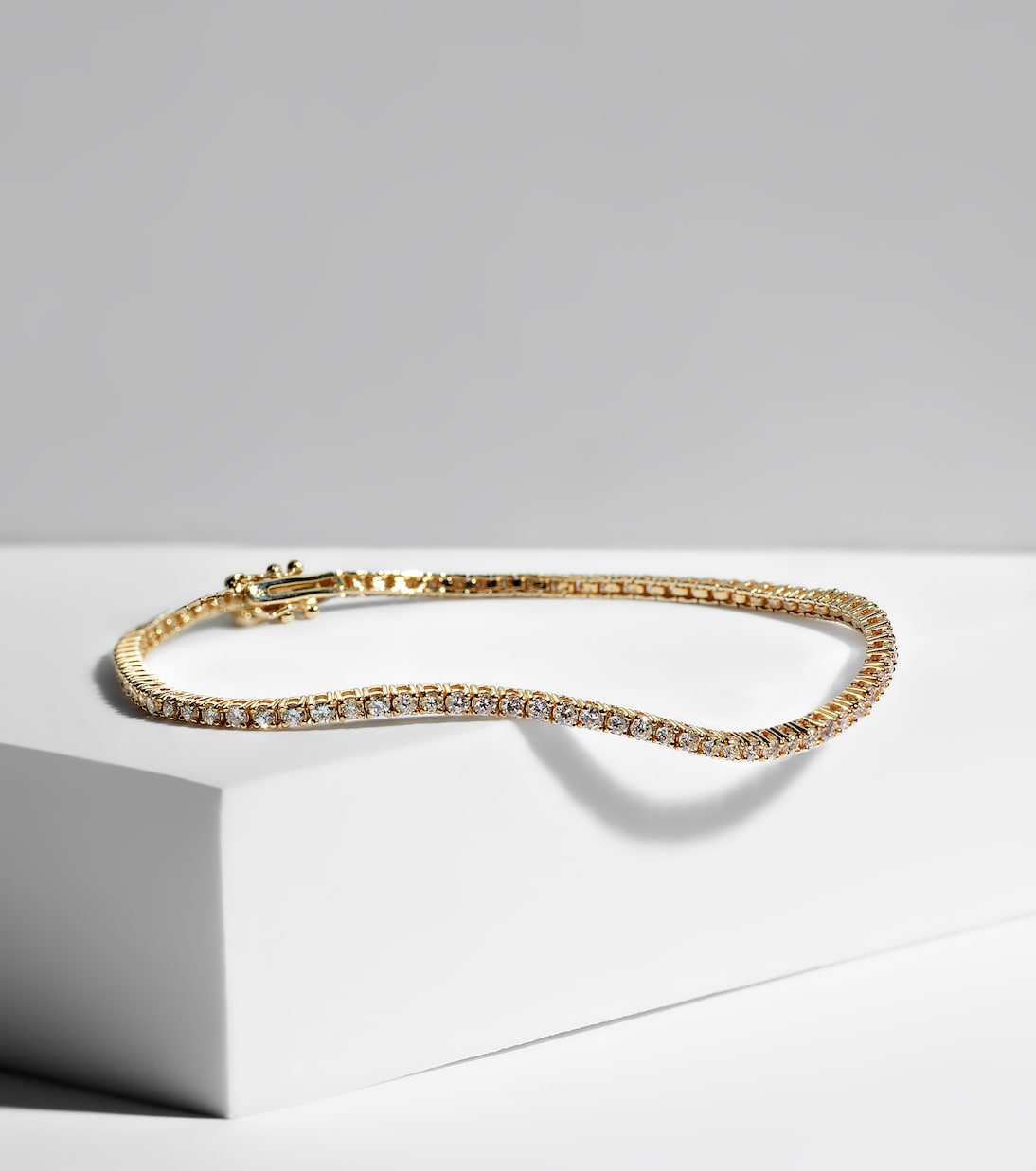 Armband aus 14kt Gelbgold mit Diamanten | Mateo