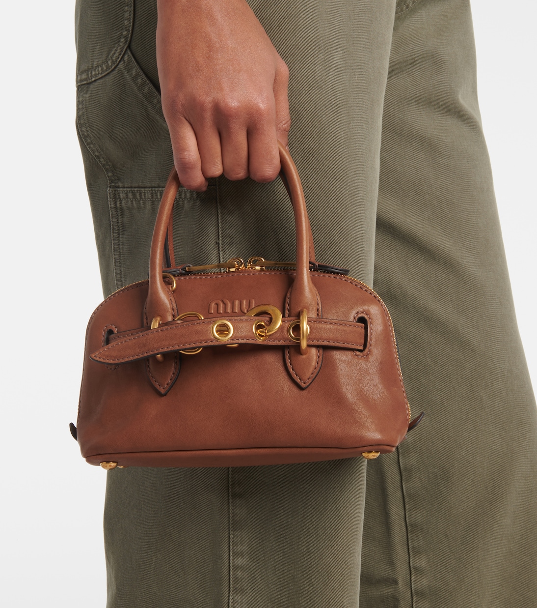 Aventure Mini leather tote bag | Miu Miu