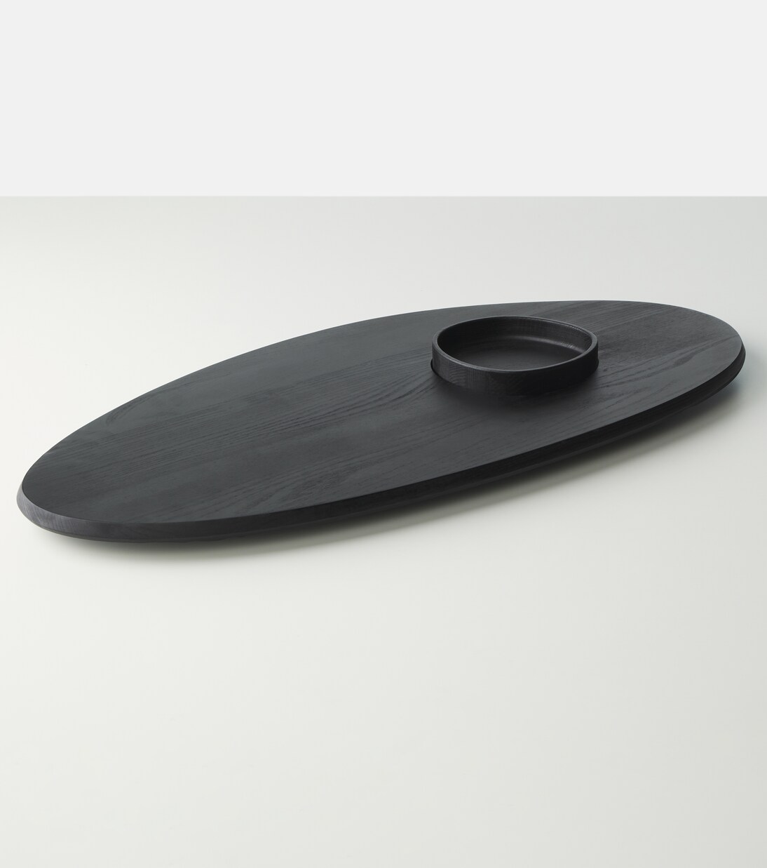 Dune wooden platter and bowl by Kelly Wearstler | Serax