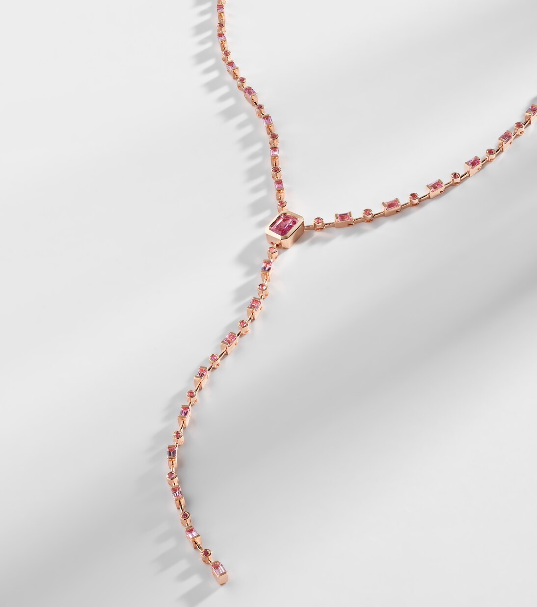 Halskette Y aus 18kt Roségold mit Saphiren | Shay Jewelry