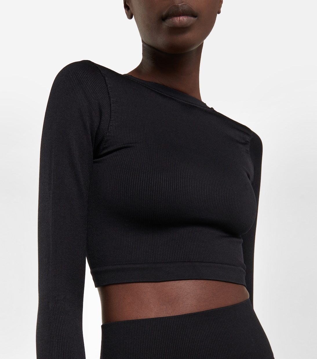 Evoke crop top and Composed shorts set | Prism²