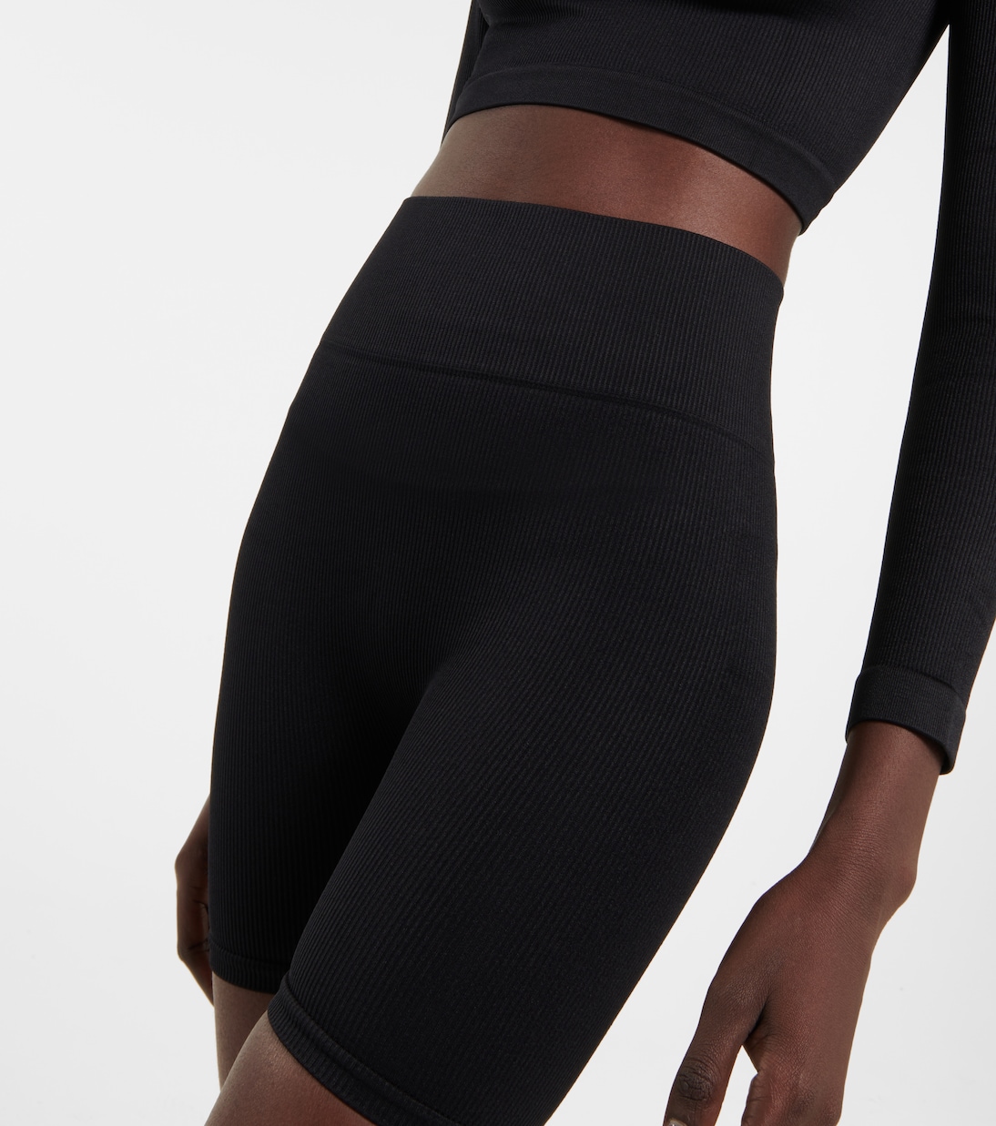 Evoke crop top and Composed shorts set | Prism²