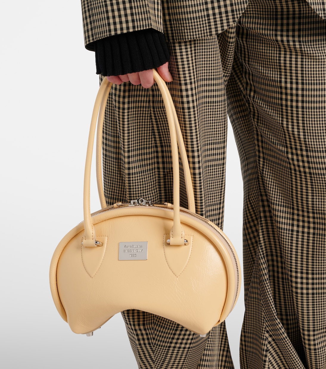 Schultertasche Bowlina Mini aus Leder | Acne Studios