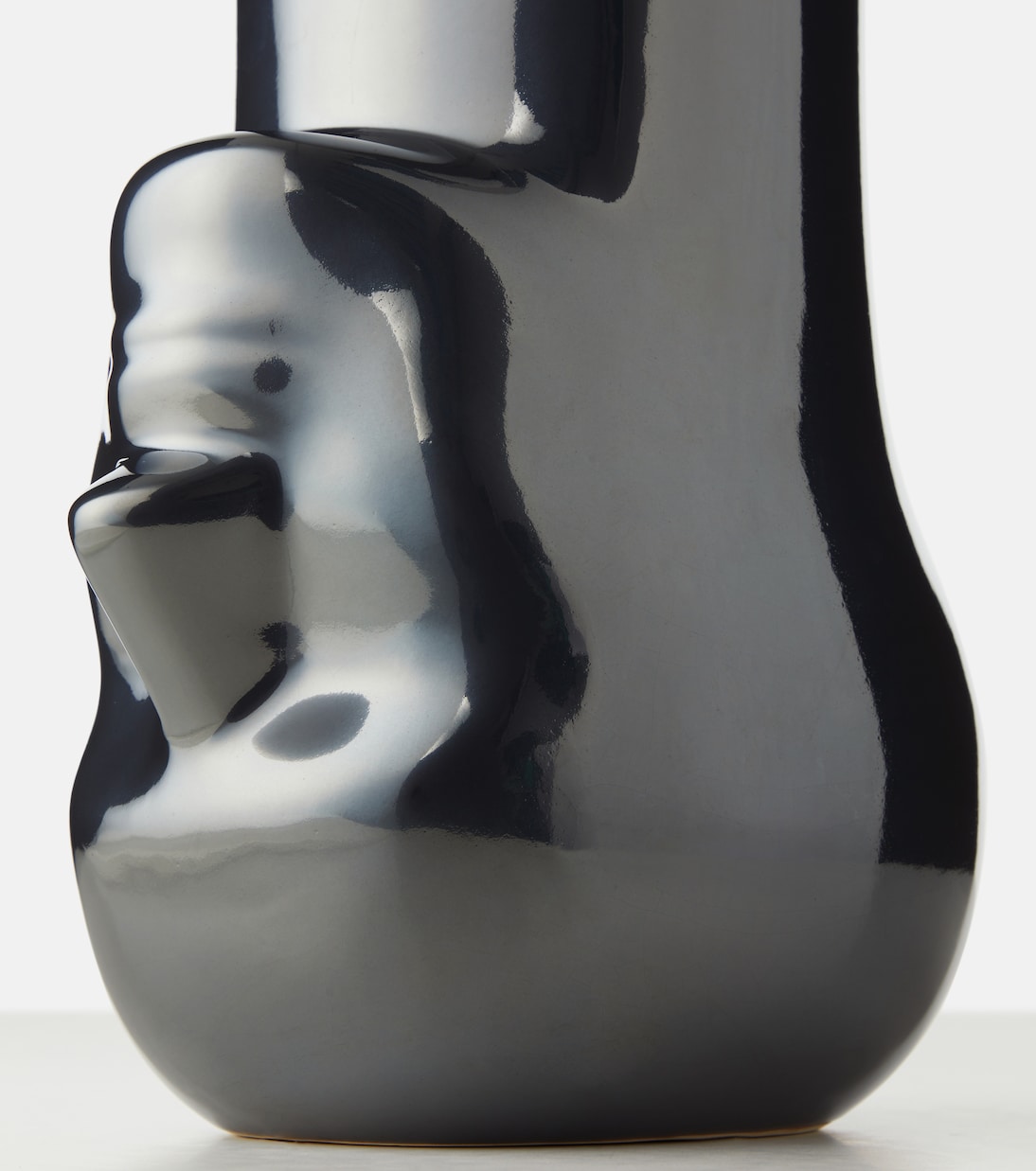 Vase Upside-Down en céramique | Polspotten