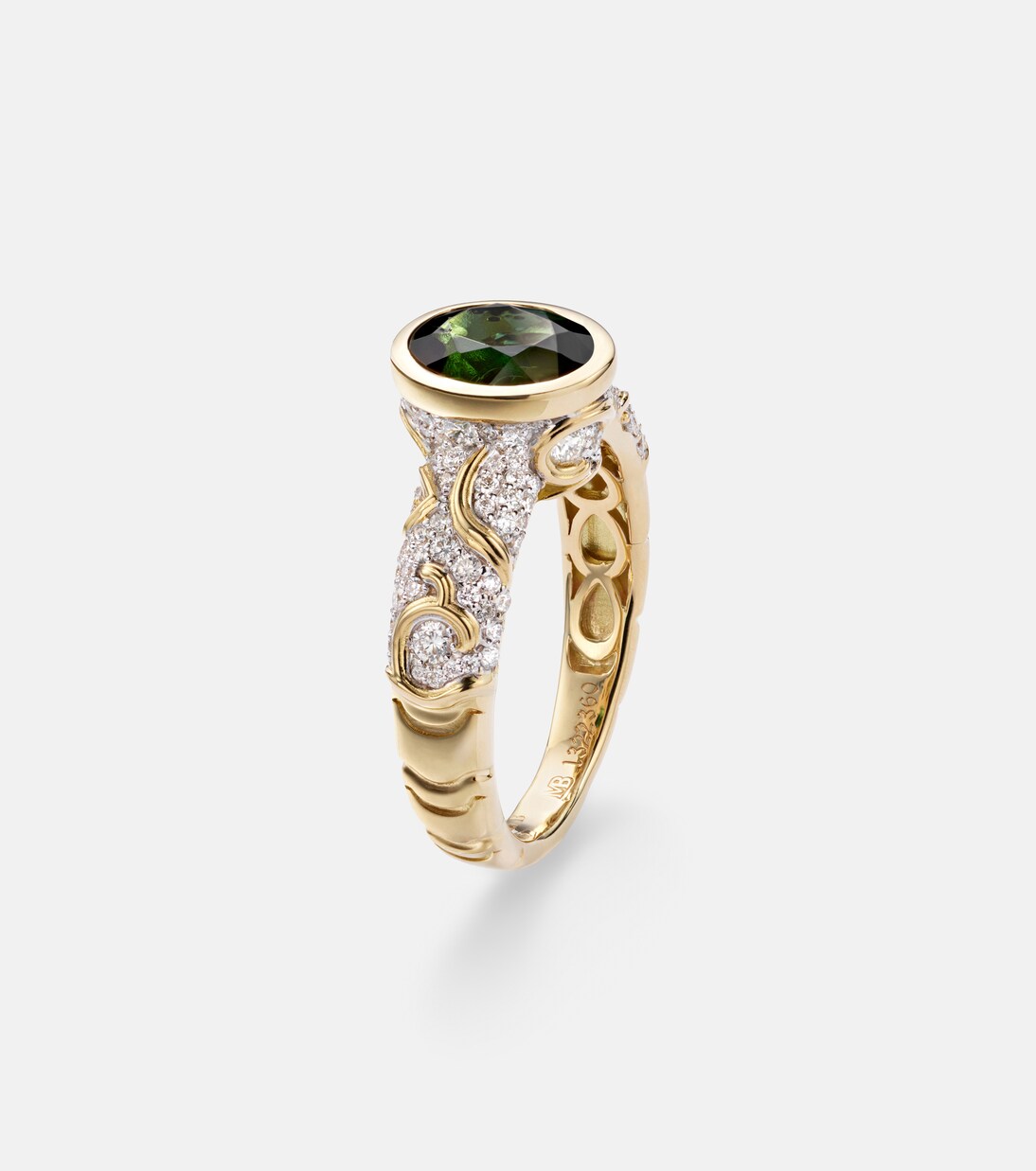 Ondine 18kt yellow gold ring with diamonds and green tourmaline | Marina B