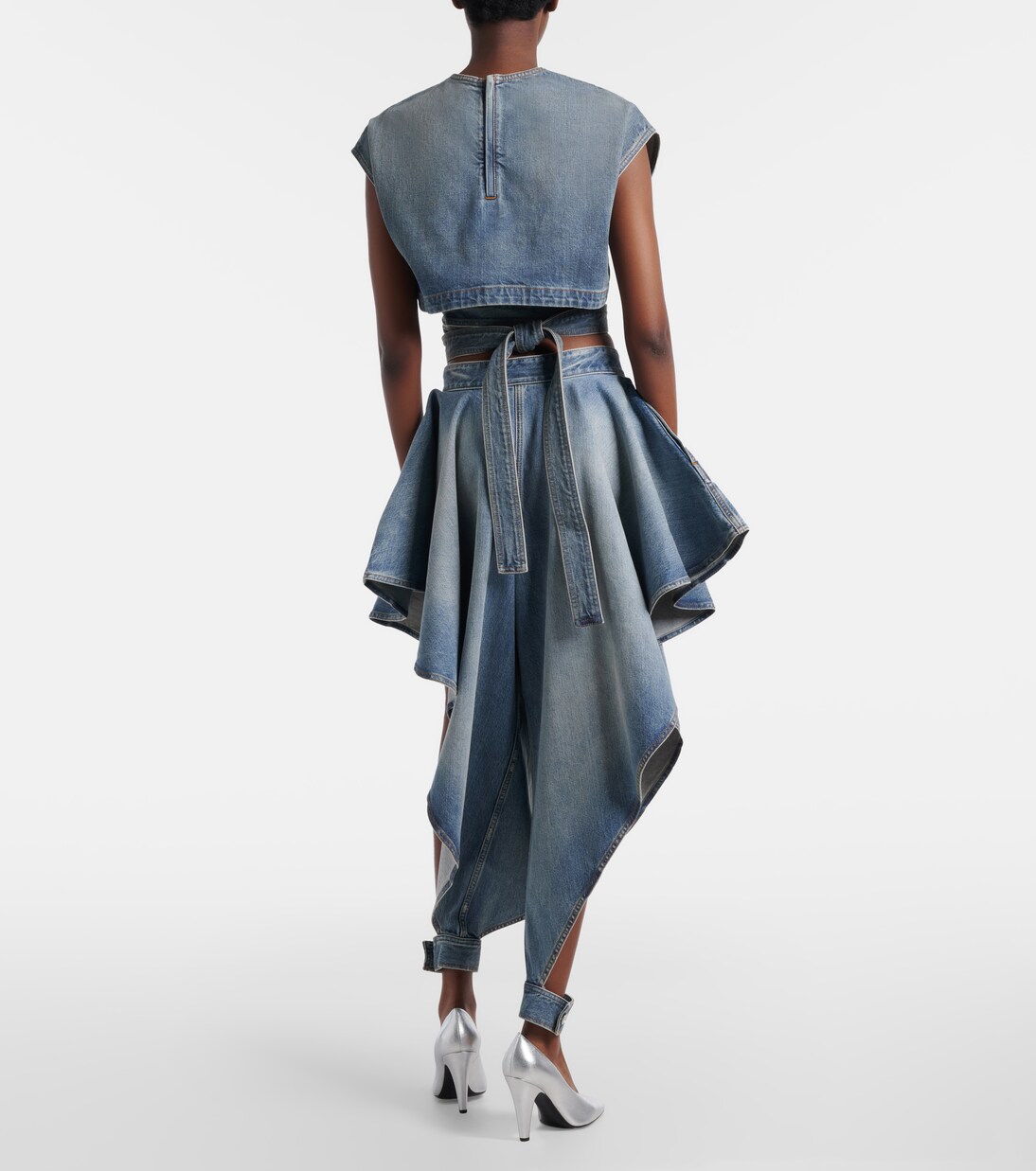 Jeans tapered drapeados | Alaïa