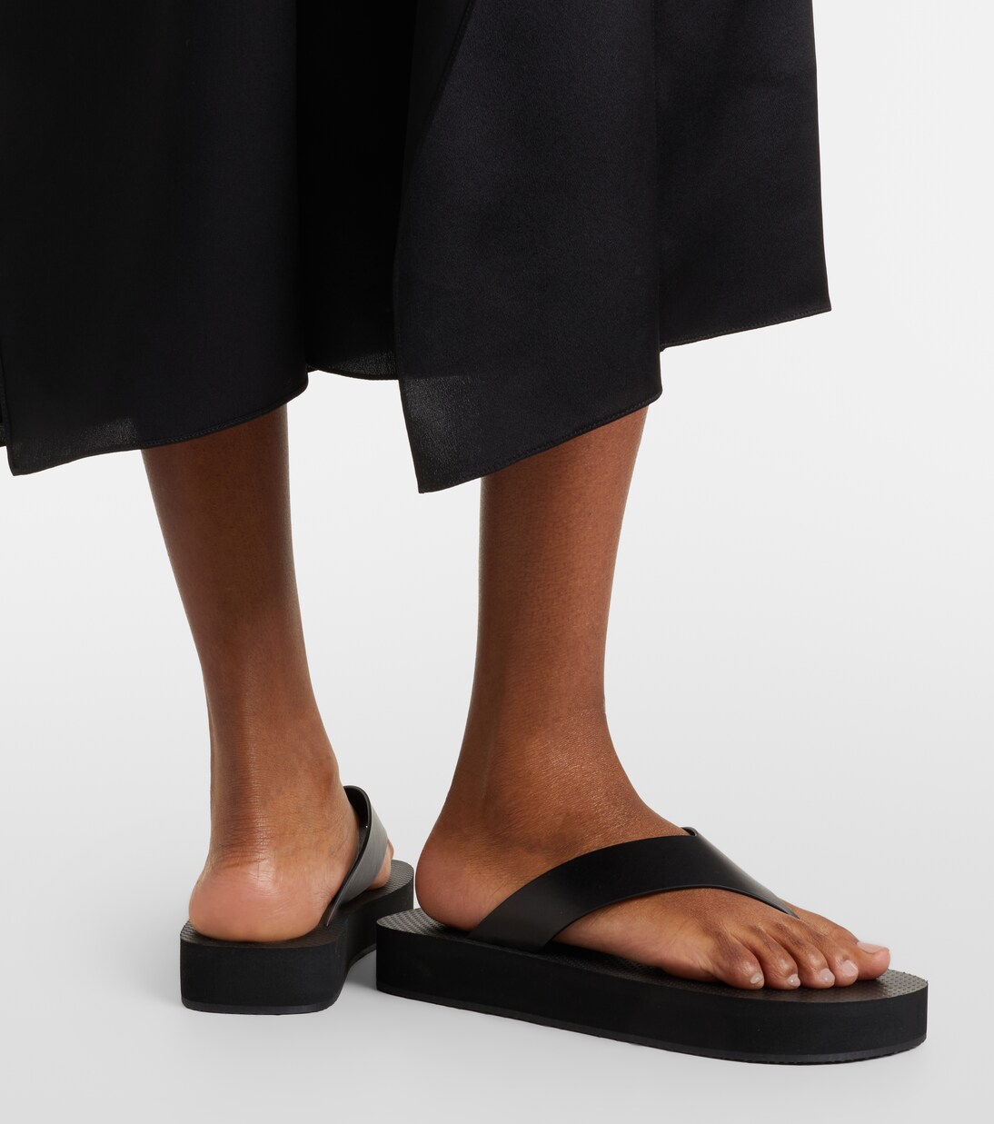 Dune leather thong sandals | The Row