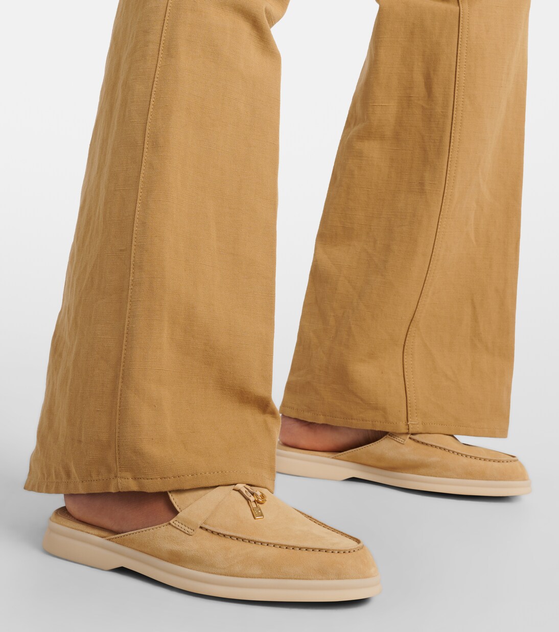 Slippers Charms Walk aus Veloursleder | Loro Piana