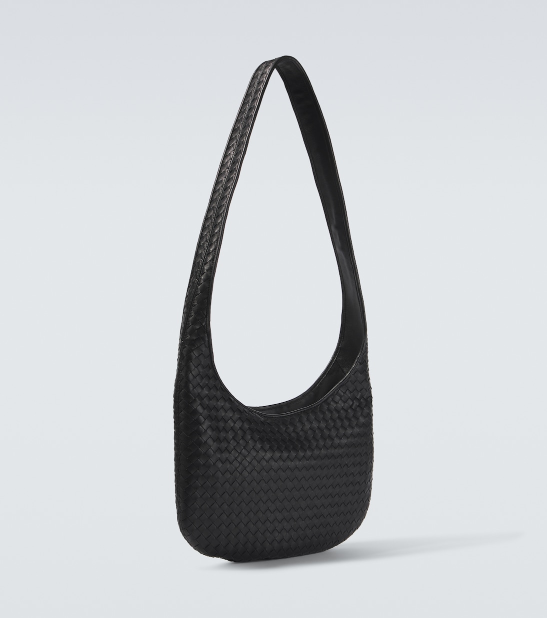 Veneto Intrecciato leather messenger bag | Bottega Veneta