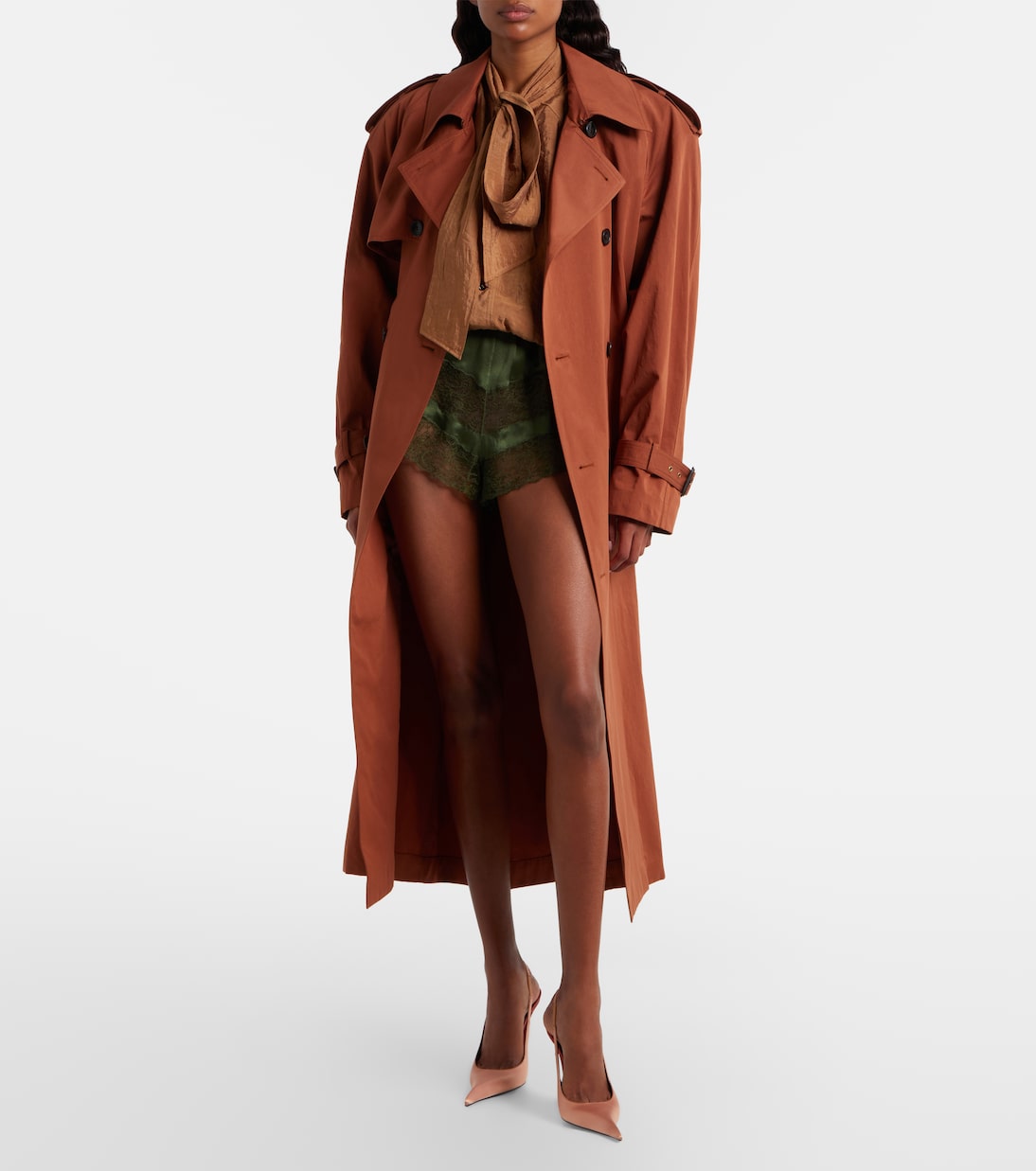 Deroche 110 crêpe satin slingback pumps | Saint Laurent