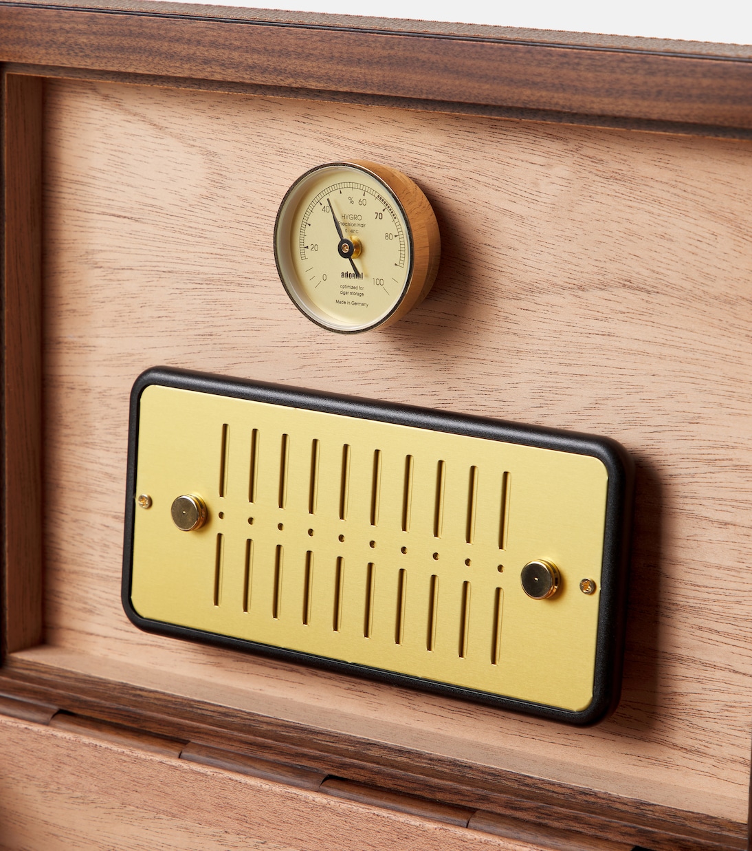 Santiago leather and wooden cigar box | Giobagnara