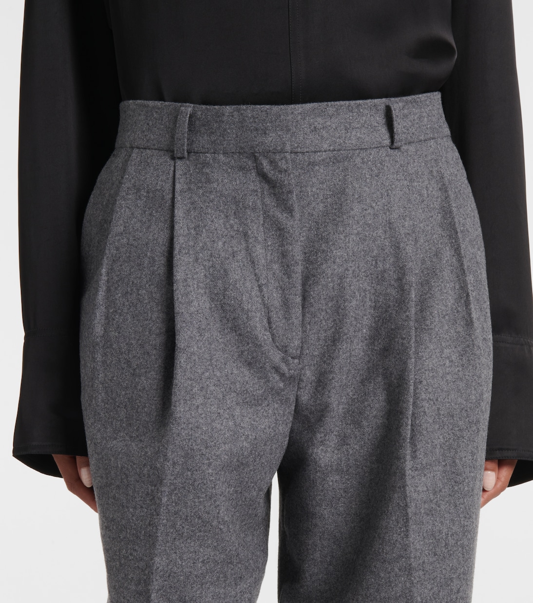 Low-rise wool-blend flannel straight pants | Toteme