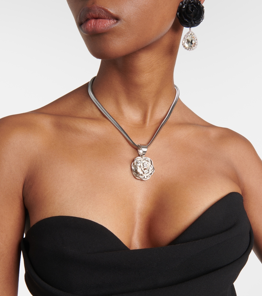 Halskette mit Kristallen | Magda Butrym