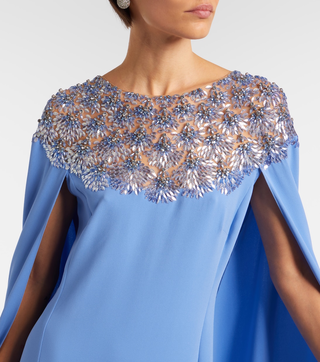 Verzierte Robe aus einem Seidengemisch | Oscar de la Renta