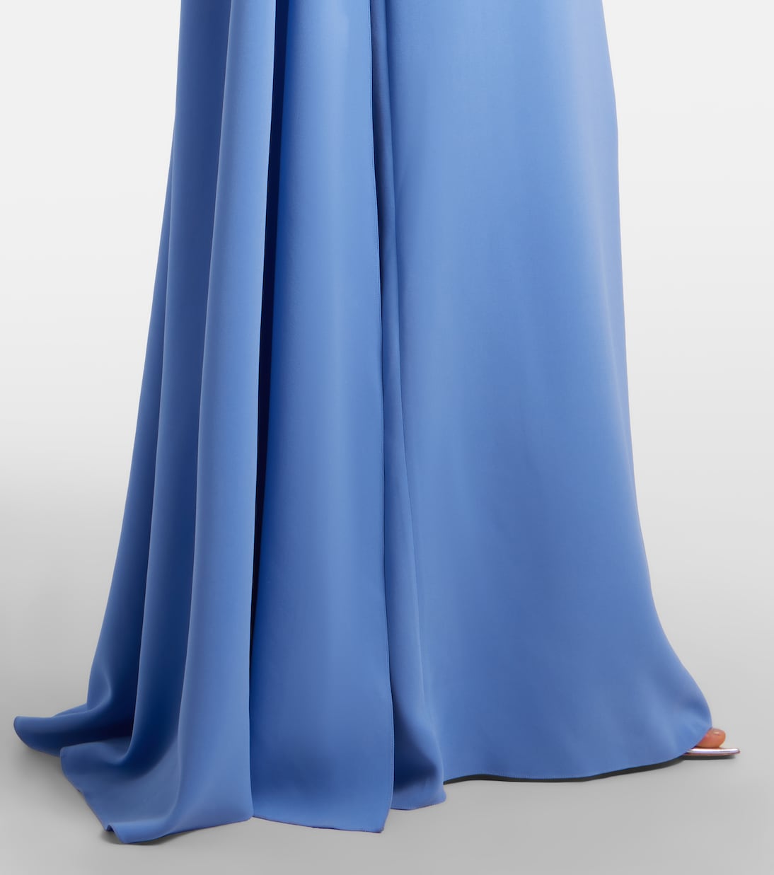 Verzierte Robe aus einem Seidengemisch | Oscar de la Renta