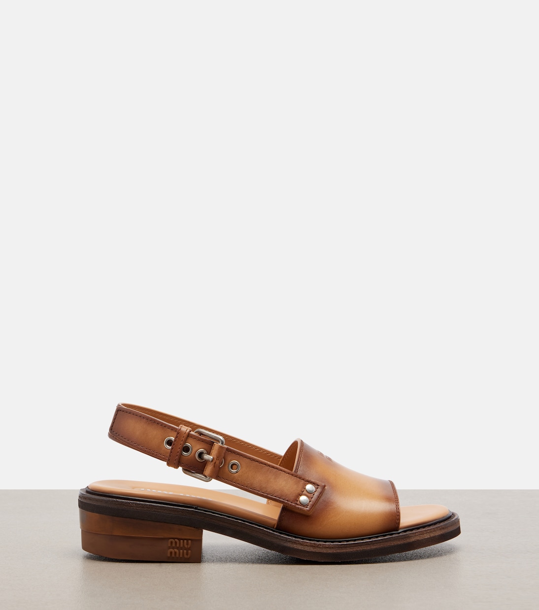 صندل سلينغ باك من الجلد | Miu Miu