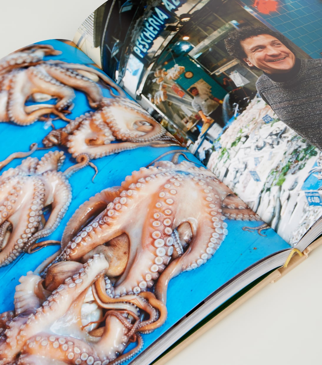 Napoli Amore book | Assouline