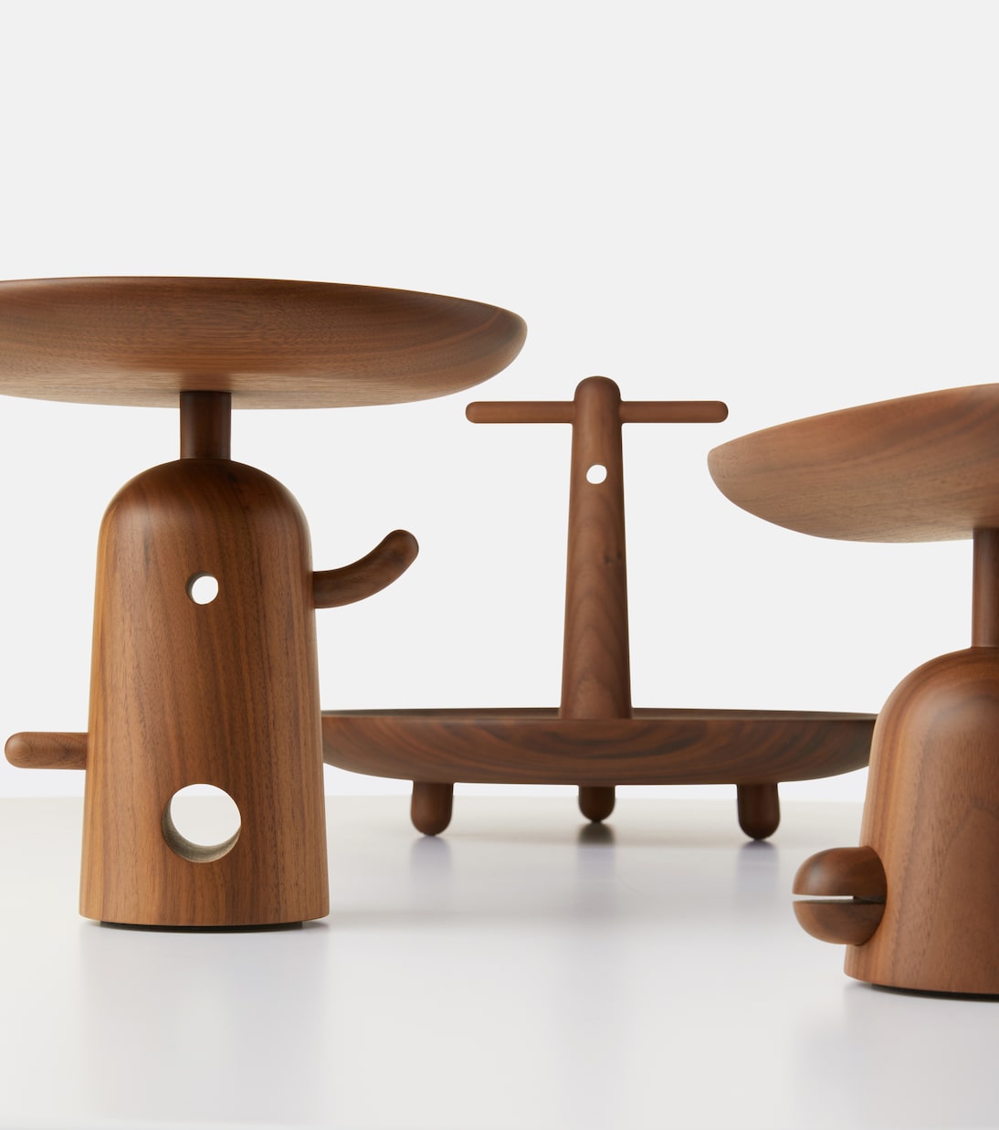 Réaction Poétique centerpiece with handle by Jaime Hayon | Cassina