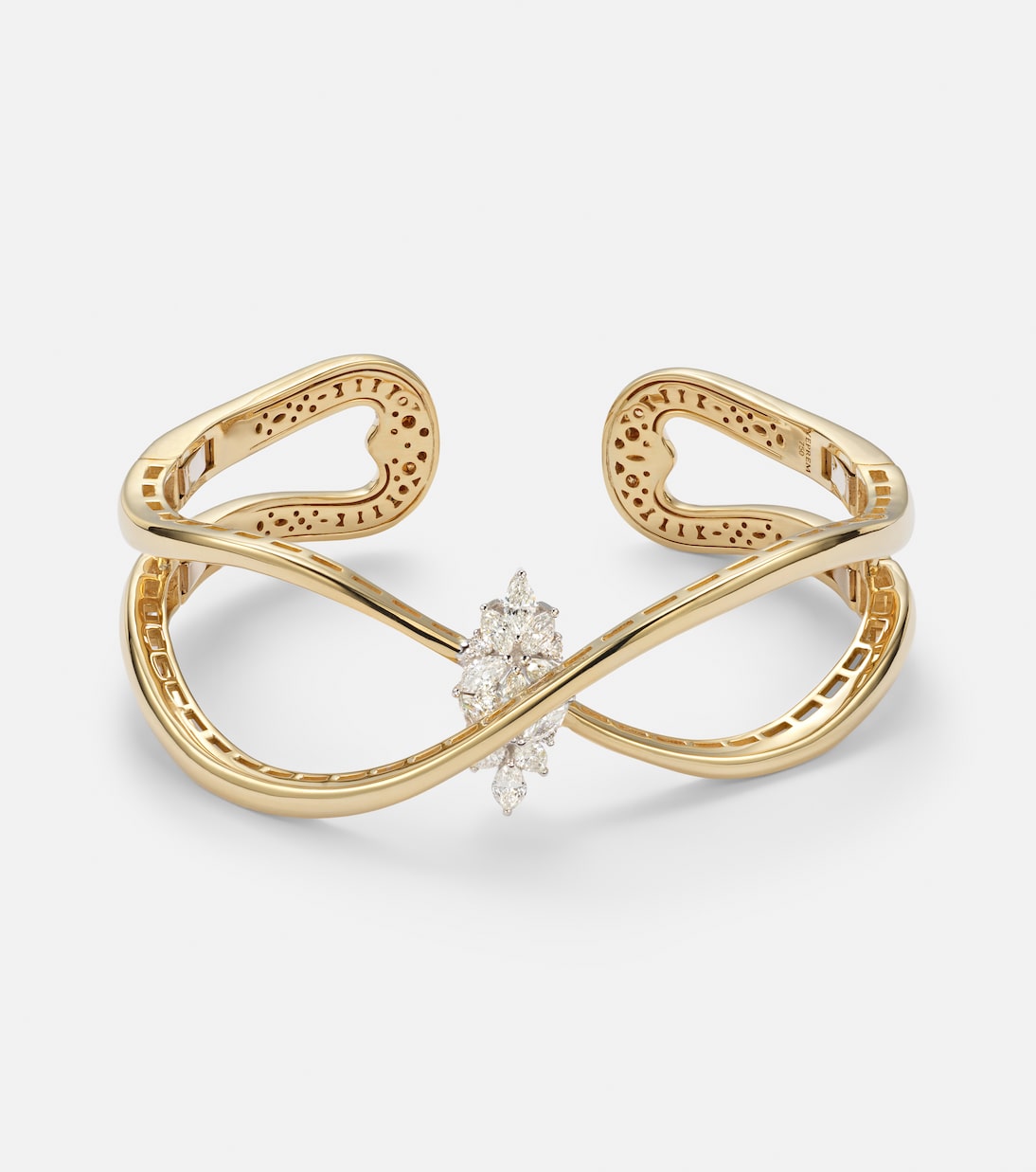 Golden Strada 18kt white and yellow gold bangle with diamonds | Yeprem