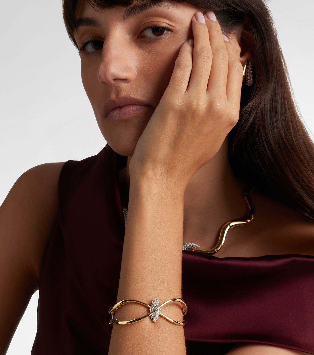 Golden Strada 18kt white and yellow gold bangle with diamonds | Yeprem