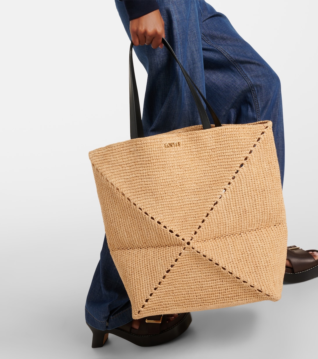 Paula's Ibiza Puzzle Fold XL raffia tote bag | Loewe