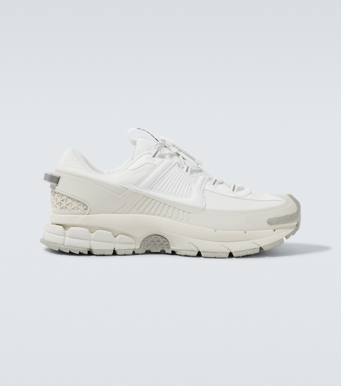 Zoom Vomero Roam sneakers | Nike