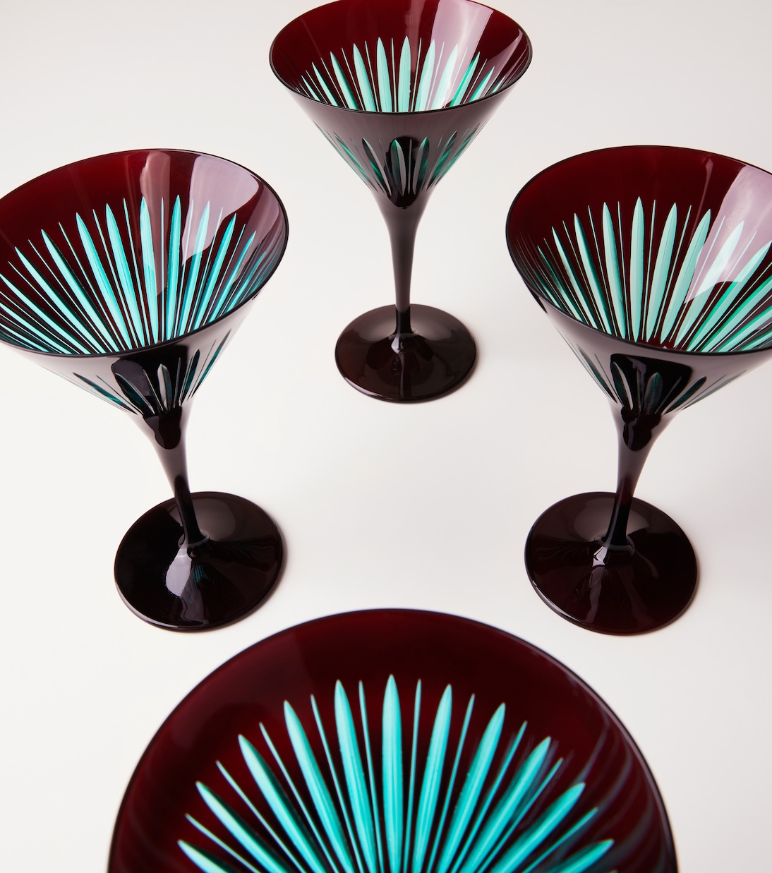 Prism set of 4 martini glasses | L'Objet