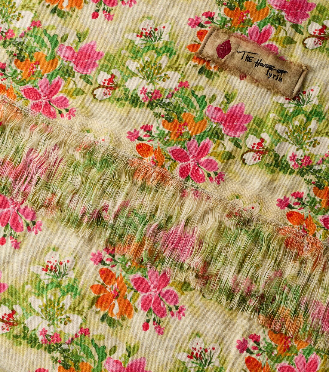 Tormento floral linen tablecloth | The House of Lyria