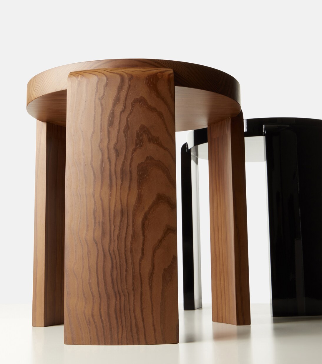 Spina pine stool | Louise Roe