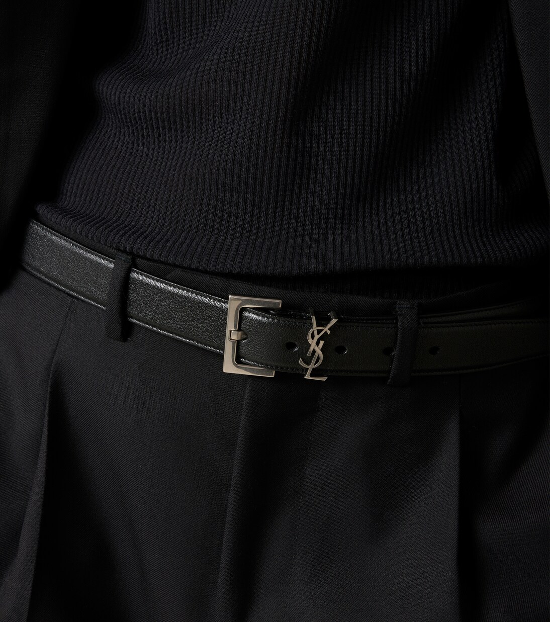 Slim leather belt | Saint Laurent