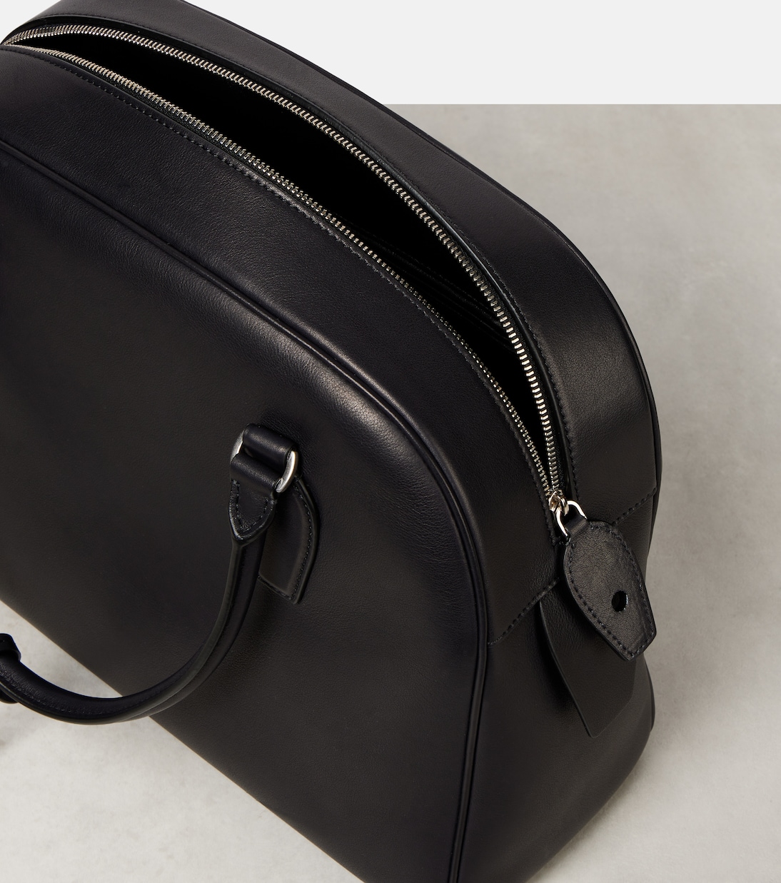 Sac India Medium en cuir | The Row