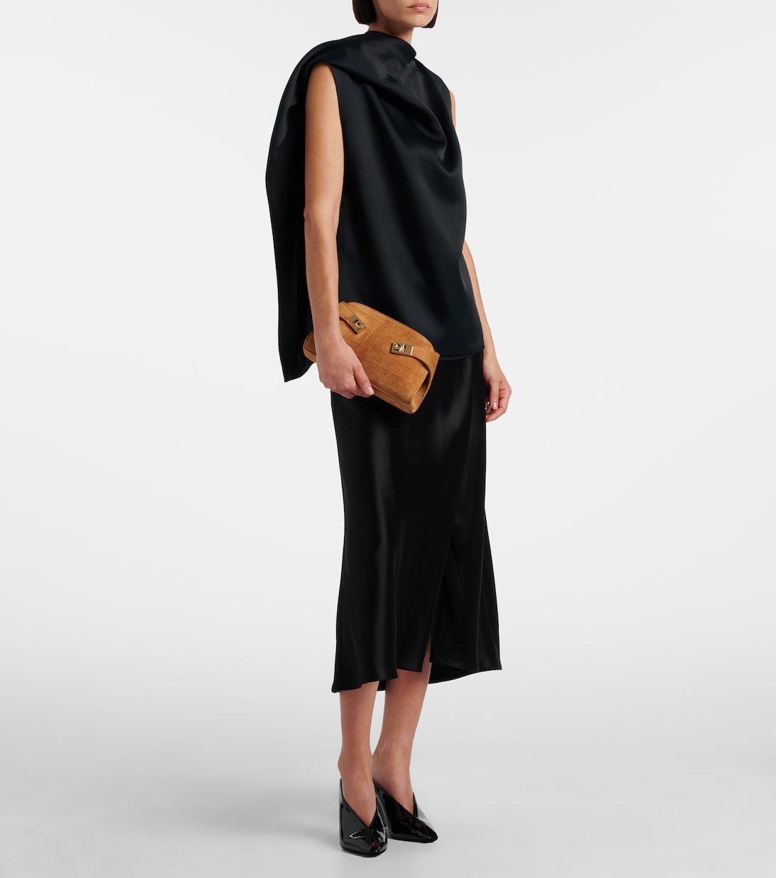 Hug Mini croc-effect suede clutch | Ferragamo