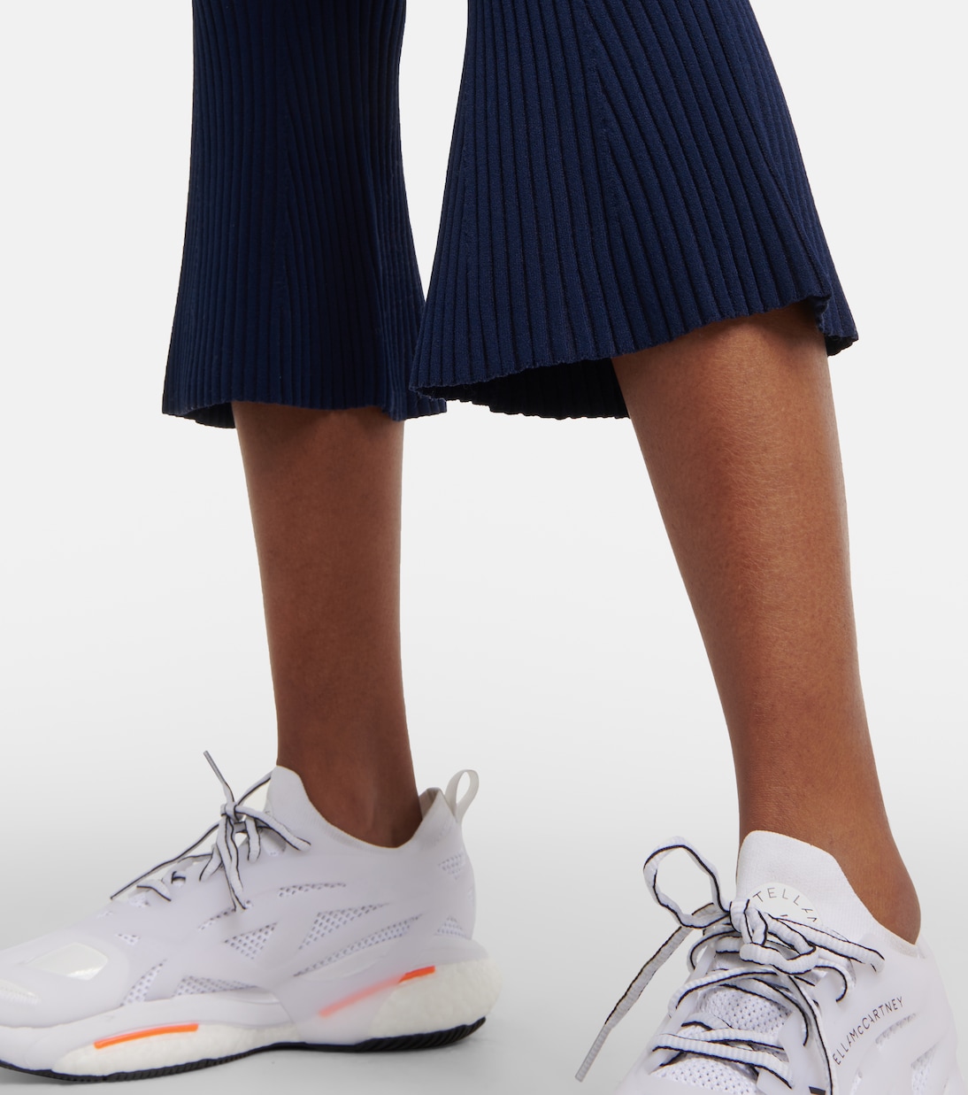 Schlaghose Atlas aus Rippstrick | Live The Process