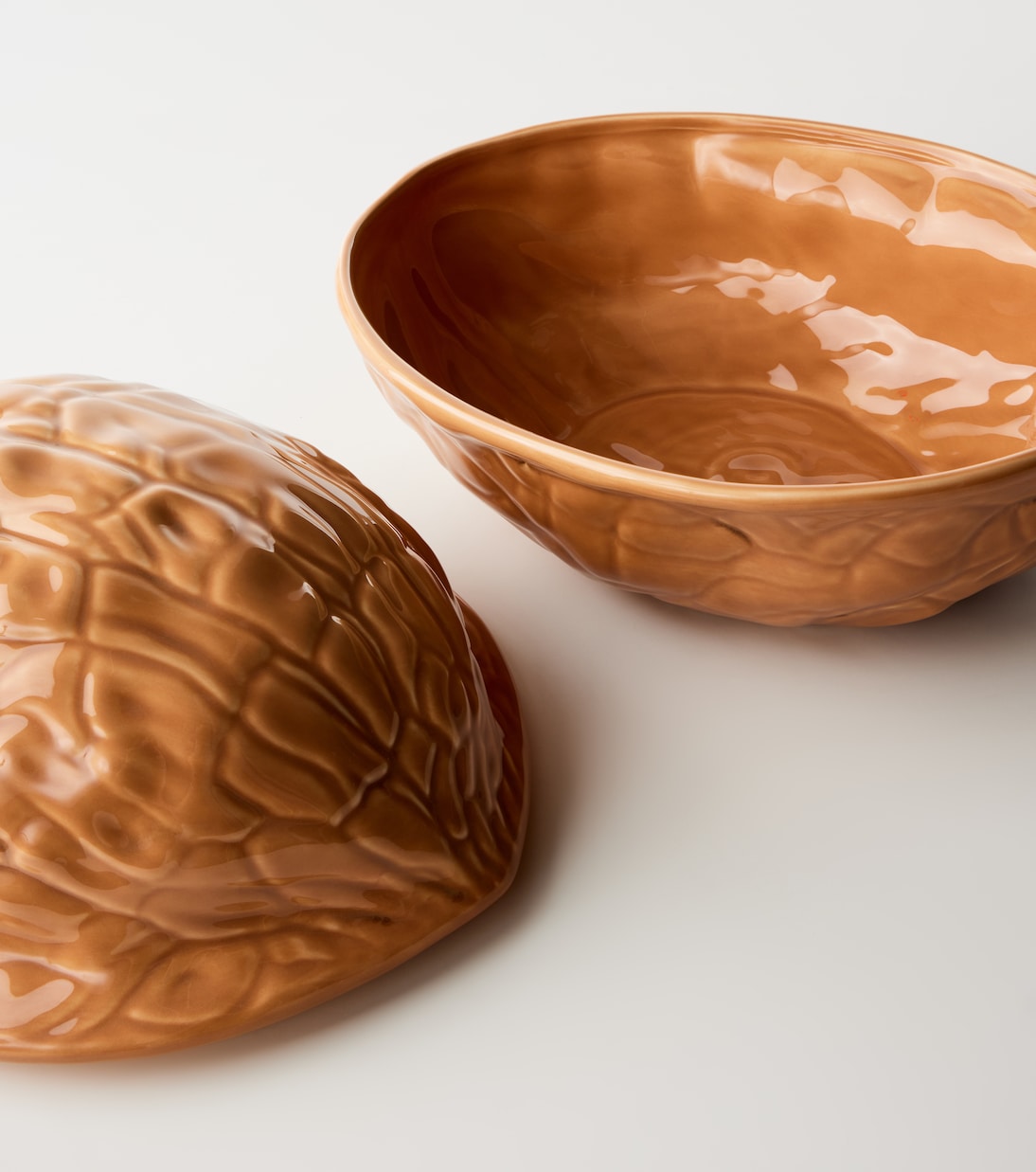 Nut Large earthenware container | Bordallo Pinheiro