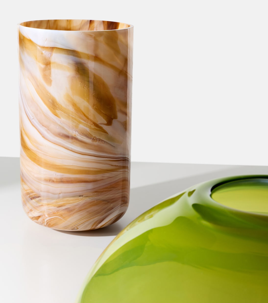 Marbled Large glass vase | Polspotten