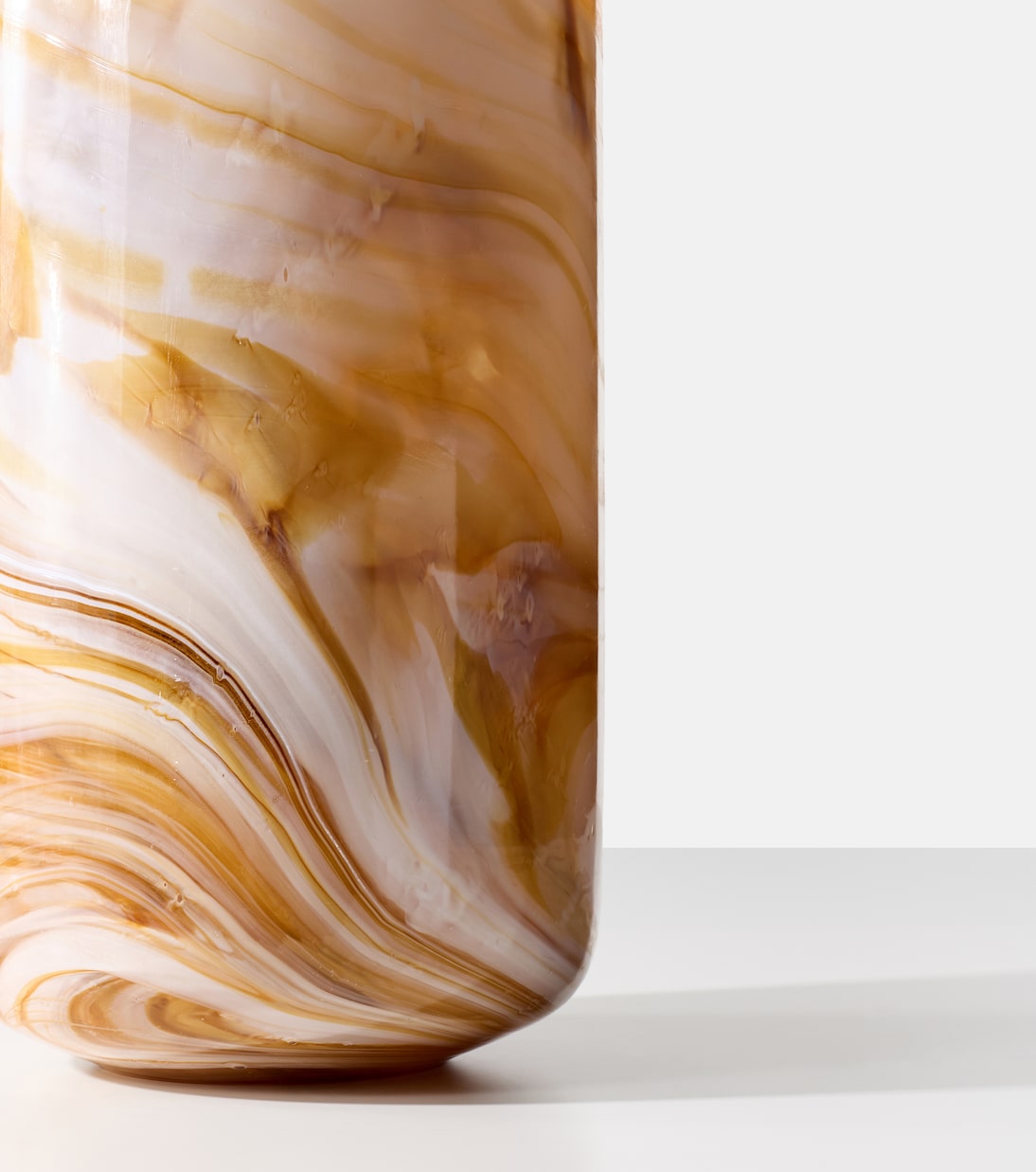 Marbled Large glass vase | Polspotten