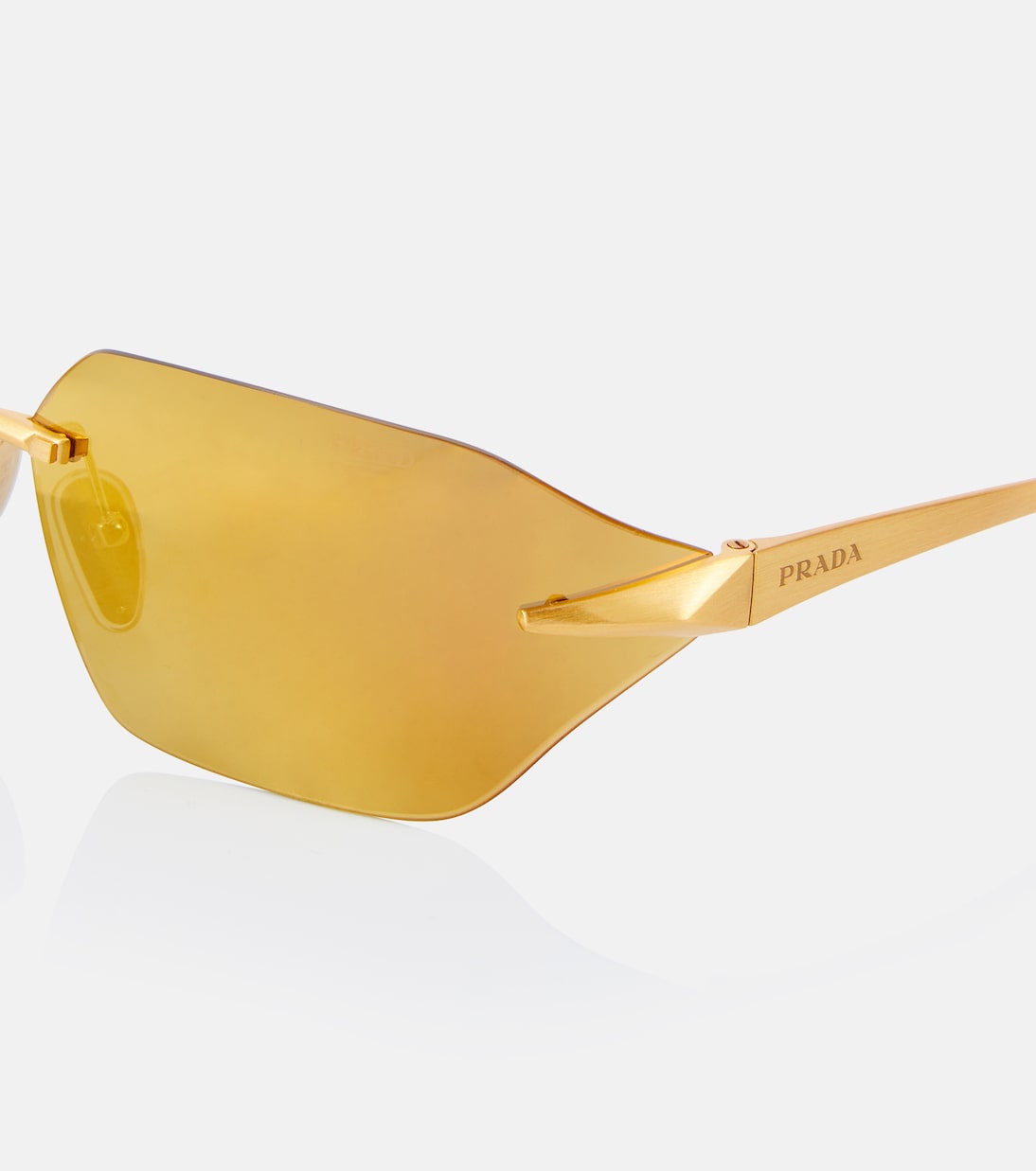 方框太阳镜 | Prada