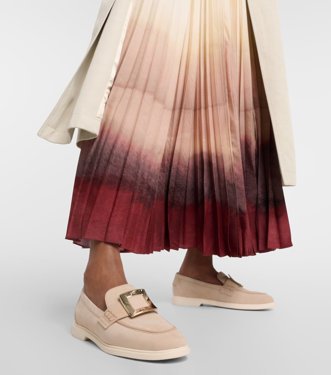 Loafers Summer aus Veloursleder | Roger Vivier