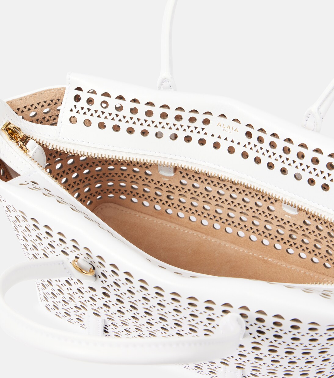 New Mina 20 leather shoulder bag | Alaïa